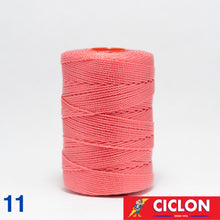 Cargar imagen en el visor de la galería, Hilos La Espiga No. 18 Nylon 100% 7oz