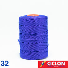 Cargar imagen en el visor de la galería, Hilos La Espiga No. 18 Nylon 100% 7oz