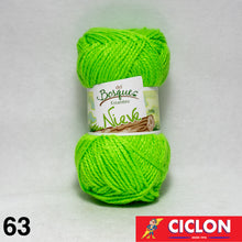 Cargar imagen en el visor de la galería, Estambre Del Bosque Nieve