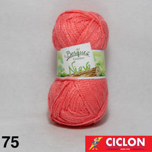 Cargar imagen en el visor de la galería, Estambre Del Bosque Nieve