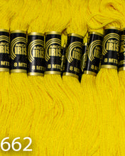 Cargar imagen en el visor de la galería, Hilo Vela Para Bordar Arco IRIS 1 Madeja con 8m