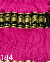 Cargar imagen en el visor de la galería, Hilo Vela Para Bordar Arco IRIS 1 Madeja con 8m