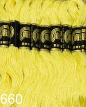 Cargar imagen en el visor de la galería, Hilo Vela Para Bordar Arco IRIS 1 Madeja con 8m