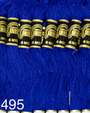 Cargar imagen en el visor de la galería, Hilo Vela Para Bordar Arco IRIS 1 Madeja con 8m