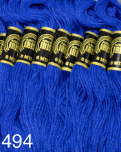 Cargar imagen en el visor de la galería, Hilo Vela Para Bordar Arco IRIS 1 Madeja con 8m