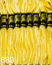 Cargar imagen en el visor de la galería, Hilo Vela Para Bordar Arco IRIS 1 Madeja con 8m