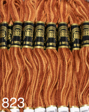 Cargar imagen en el visor de la galería, Hilo Vela Para Bordar Arco IRIS 1 Madeja con 8m