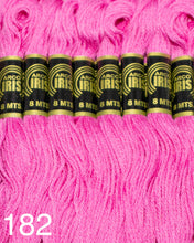 Cargar imagen en el visor de la galería, Hilo Vela Para Bordar Arco IRIS 1 Madeja con 8m