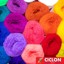 Cargar imagen en el visor de la galería, Omega Cryl Estambre para Tejer