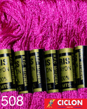 Cargar imagen en el visor de la galería, Hilo Iris para Bordar 100% Rayon Madeja 8m Colores 500-599