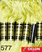 Cargar imagen en el visor de la galería, Hilo Iris para Bordar 100% Rayon Madeja 8m Colores 500-599