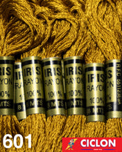 Cargar imagen en el visor de la galería, Hilo Iris para Bordar 100% Rayon Madeja 8m Colores 600-625