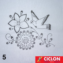 Cargar imagen en el visor de la galería, Tela para Bordar Blanca 45cm x 50cm