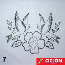 Cargar imagen en el visor de la galería, Tela para Bordar Blanca 45cm x 50cm